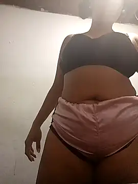 Snapshot of lacrespa24 chatting on 29, 10, 2025 lacrespa24 online show from 29, 10, 2025