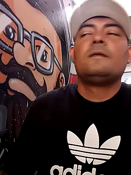 sexyandres 23 online show from 18, 4, 2026