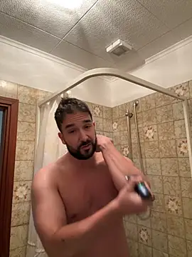 ReDiBastoni90 online show from 15, 10, 2025