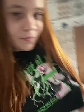 ruivinhadancer online show from 16, 10, 2025