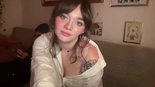 lill daddysgirl online show from 13, 2, 2026