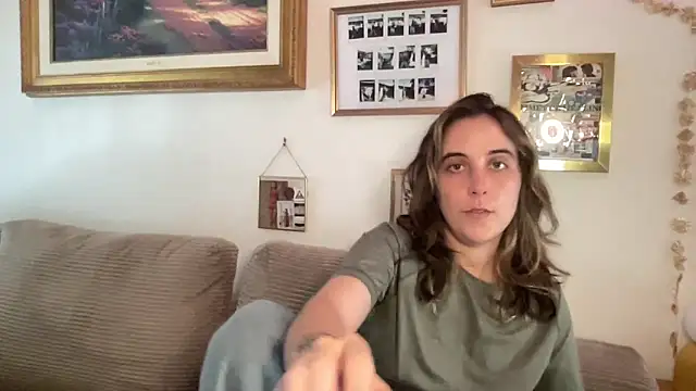 lill daddysgirl online show from 16, 3, 2026