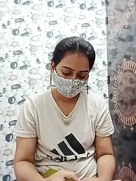 Hot Baby250 online show from 19, 4, 2026