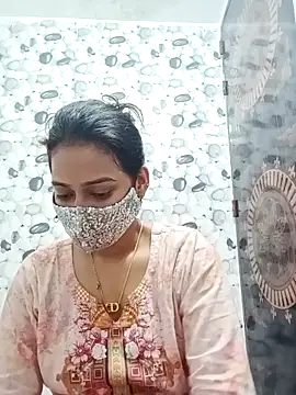 Hot Baby250 online show from 18, 4, 2026