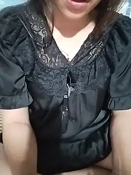 Snapshot of -Paige- chatting on 21, 6, 2026 -Paige- online show from 21, 6, 2026