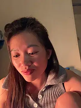 Snapshot of -Paige- chatting on 15, 3, 2026 -Paige- online show from 15, 3, 2026