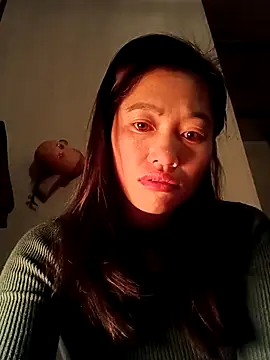 Snapshot of -Paige- chatting on 14, 12, 2025 -Paige- online show from 14, 12, 2025