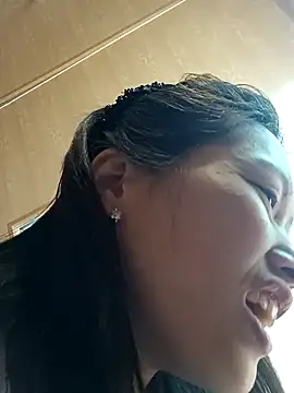 Snapshot of -Paige- chatting on 10, 3, 2026 -Paige- online show from 10, 3, 2026