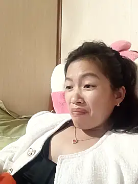 Snapshot of -Paige- chatting on 9, 3, 2026 -Paige- online show from 9, 3, 2026