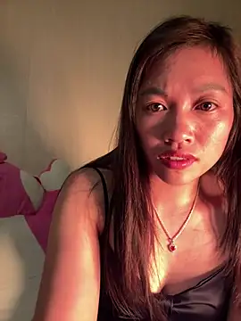 Snapshot of -Paige- chatting on 8, 3, 2026 -Paige- online show from 8, 3, 2026