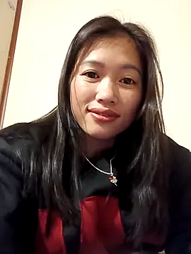 Snapshot of -Paige- chatting on 18, 12, 2025 -Paige- online show from 18, 12, 2025