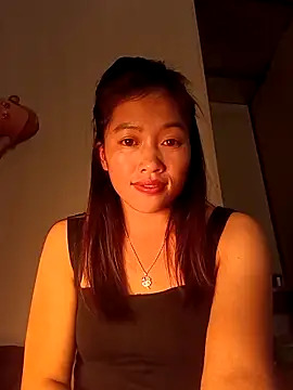 Snapshot of -Paige- chatting on 16, 12, 2025 -Paige- online show from 16, 12, 2025