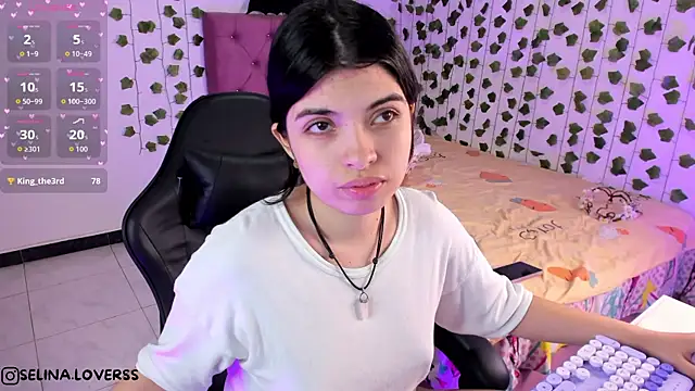 selina lovers  online show from 15, 11, 2025