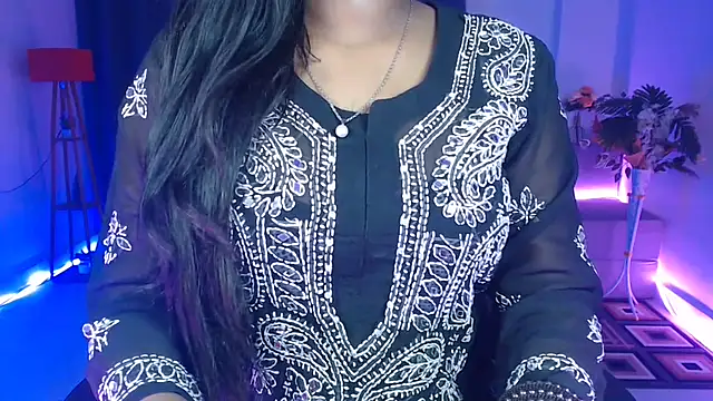 Snapshot of Rashiii_ chatting on 16, 2, 2026 Rashiii online show from 16, 2, 2026