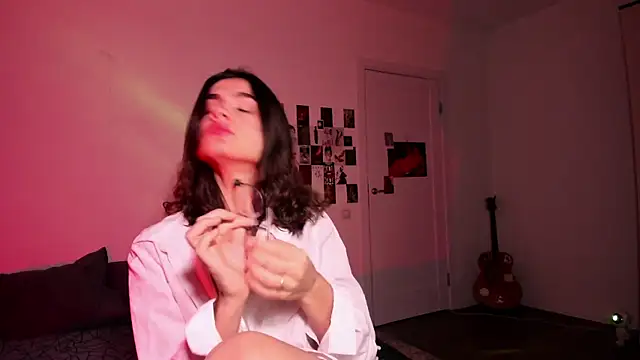 nightfloatt online show from 28, 11, 2025