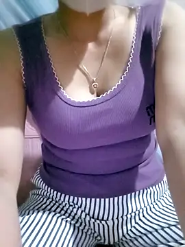 LalayCii online show from 13, 10, 2025