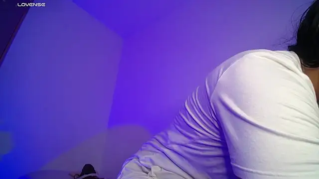 Miranda kim  online show from 20, 11, 2025