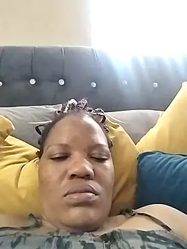 CaramelBoootie online show from 9, 2, 2026