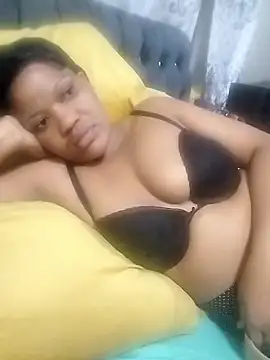 CaramelBoootie online show from 14, 1, 2026