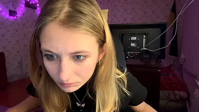 AmeliLia online show from 25, 3, 2026
