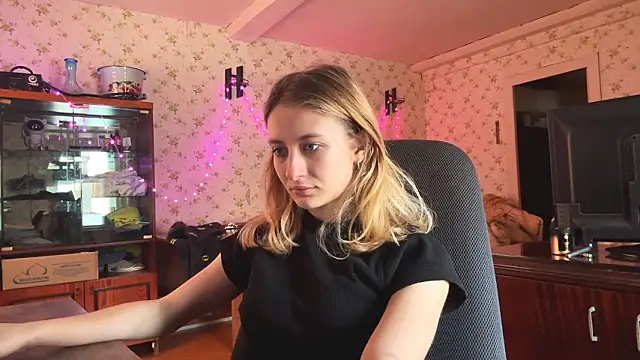 AmeliLia online show from 13, 3, 2026