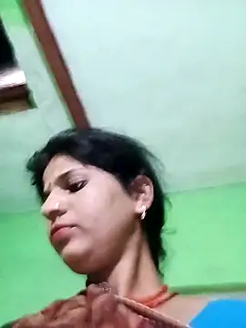 Karishma cute online show from 24, 10, 2025