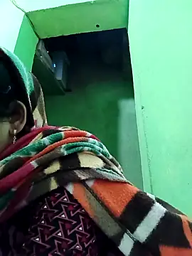 Karishma cute online show from 15, 1, 2026