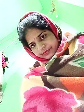 Karishma cute online show from 15, 11, 2025