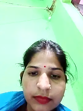 Karishma cute online show from 14, 11, 2025