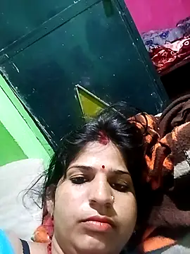 Karishma cute online show from 19, 11, 2025