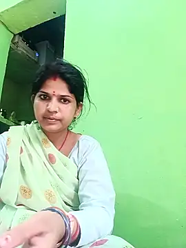 Karishma cute online show from 1, 12, 2025