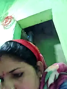 Karishma cute online show from 27, 11, 2025