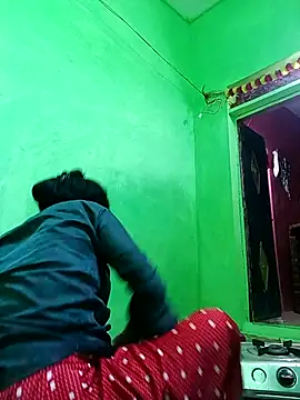 Karishma cute online show from 17, 10, 2025