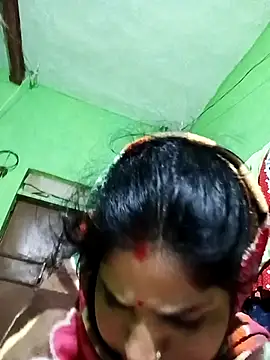 Karishma cute online show from 26, 11, 2025