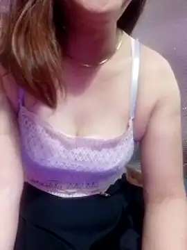 YiyinLy online show from 24, 3, 2026