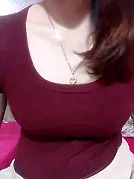 YiyinLy online show from 12, 4, 2026