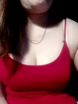 YiyinLy online show from 18, 3, 2026