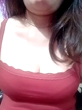 YiyinLy online show from 9, 3, 2026