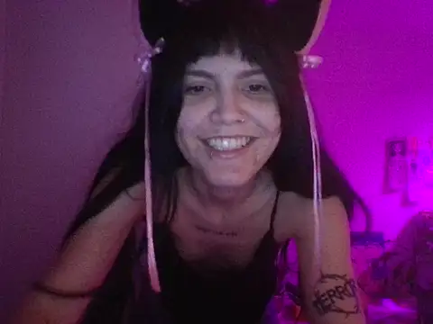 miapink33 online show from 13, 11, 2025