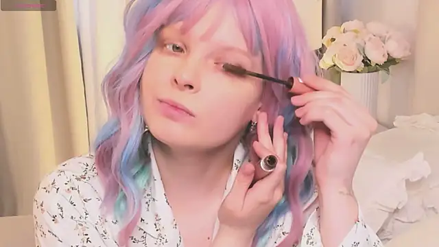 Stacy Starr online show from 5, 4, 2026