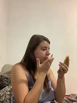 MiraCastellon online show from 29, 10, 2025