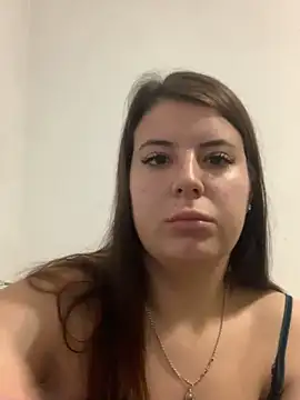 MiraCastellon online show from 12, 11, 2025