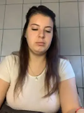 MiraCastellon online show from 26, 11, 2025