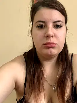 MiraCastellon online show from 9, 11, 2025