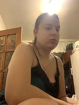 MiraCastellon online show from 28, 10, 2025