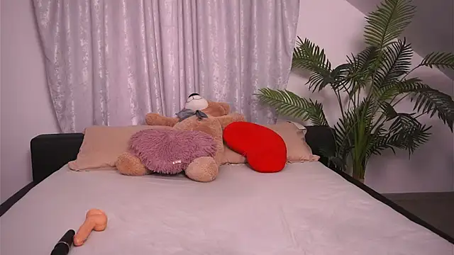 Snapshot of TenderSin chatting on 8, 2, 2026 TenderSin online show from 8, 2, 2026