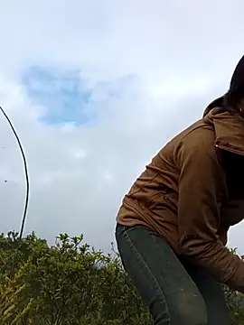 siusiu-00 online show from 10, 11, 2025