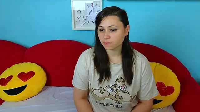 Soft Lilly online show from 17, 11, 2025