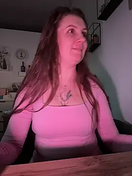 Amy  Leee  online show from 20, 2, 2026