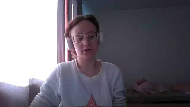 LuckySLove online show from 19, 6, 2026